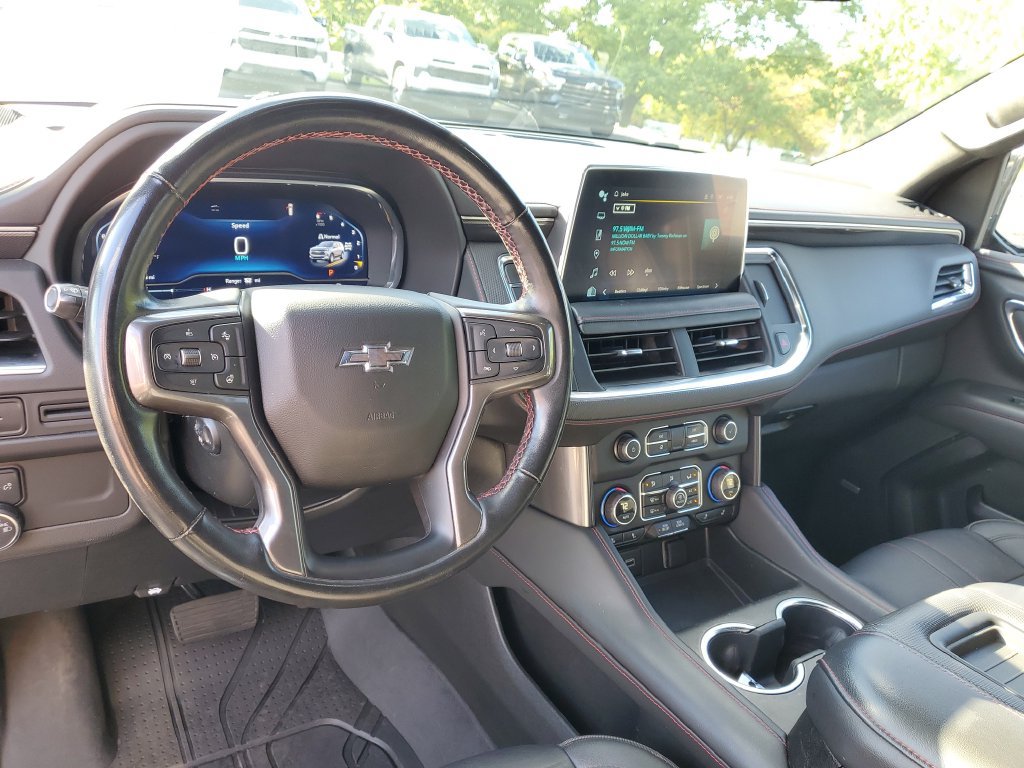Certified 2023 Chevrolet Suburban RST w/ Luxury Package AWD/4WD image 7
