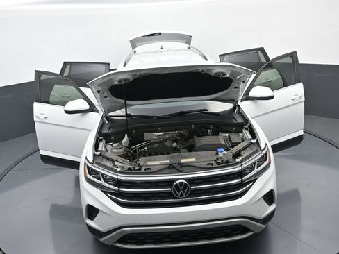 Used 2021 Volkswagen Atlas SE w/ Towing Package FWD image 38