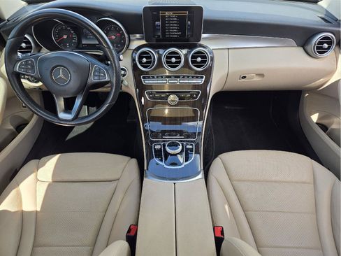 Used 2017 Mercedes-Benz C 300 Sedan image 24