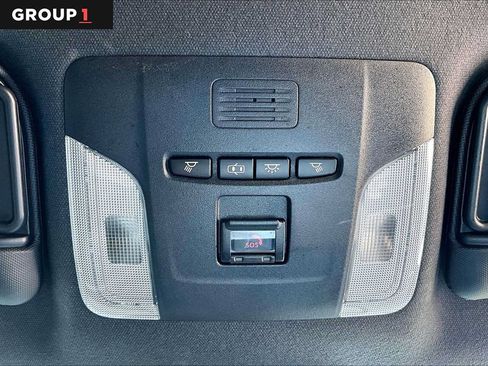 Certified 2021 Toyota Corolla SE FWD image 33