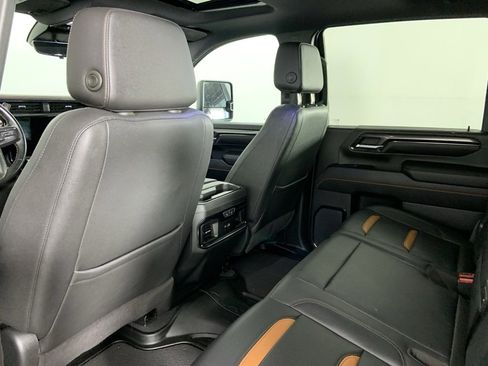 Used 2024 GMC Sierra 2500 AT4 w/ AT4 Premium Plus Package image 31