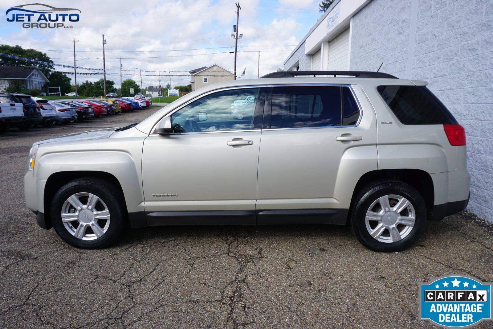 Used 2014 GMC Terrain SLE w/ Convenience Package AWD/4WD image 4