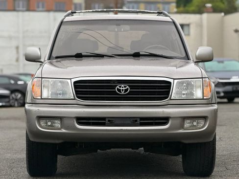 Used 2001 Toyota Land Cruiser AWD/4WD image 4