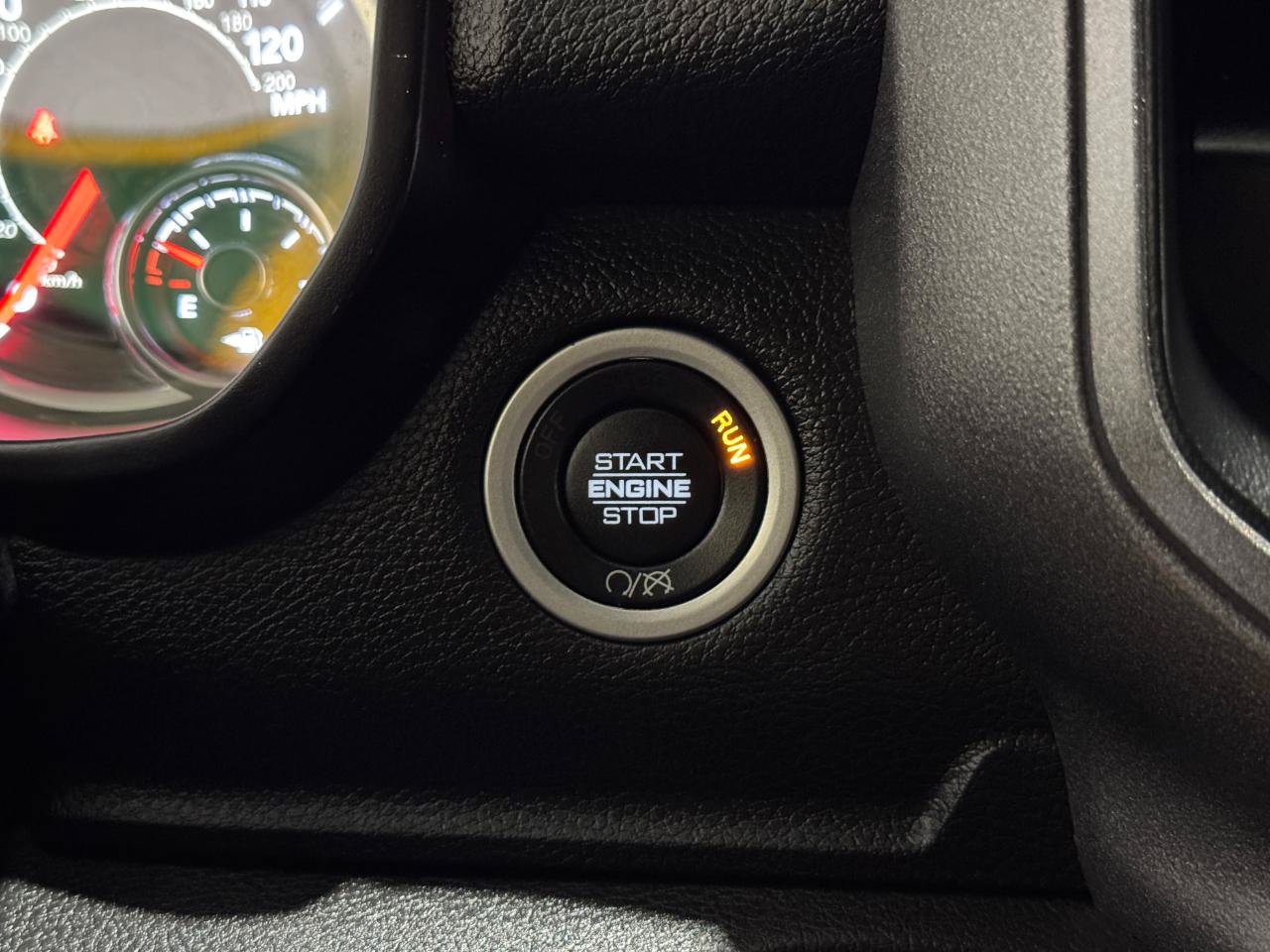 Used 2022 RAM 2500 Tradesman AWD/4WD image 29