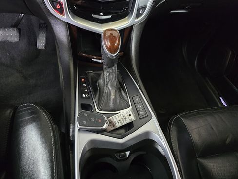 Used 2015 Cadillac SRX Luxury w/ Driver Awareness Package image 28