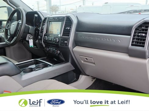 Used 2018 Ford F250 XLT w/ XLT Value Package image 36