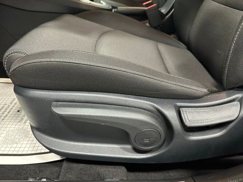 Used 2024 Kia Forte LXS image 12