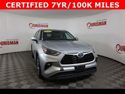 Used 2023 Toyota Highlander XLE image 14