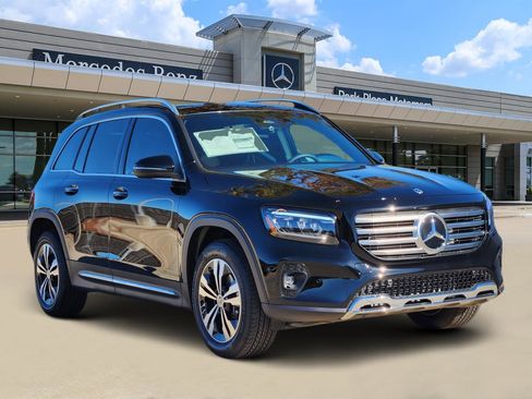 New 2026 Mercedes-Benz GLB 250 image 2