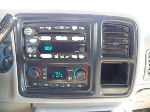 Used 2003 Chevrolet Silverado 3500 LT w/ Skid Plate Package image 18