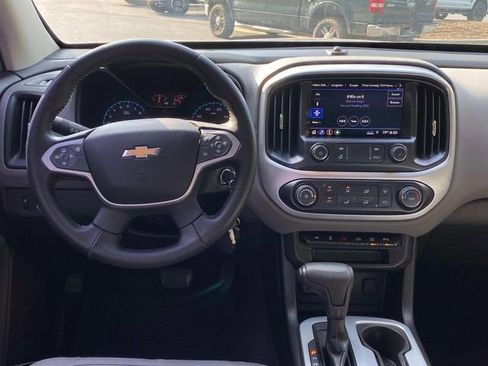 Used 2019 Chevrolet Colorado LT w/ Safety Package RWD image 8