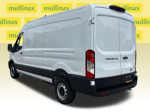 New 2026 Ford Transit 250 148 Medium Roof image 12