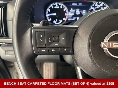 Used 2025 Nissan Pathfinder SV AWD/4WD image 3