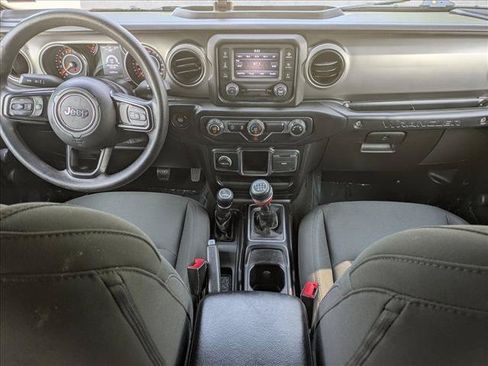 Used 2019 Jeep Wrangler Unlimited Sport AWD/4WD image 16