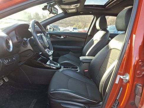 Used 2023 Kia Forte GT-Line w/ GT-Line Premium Package FWD image 13