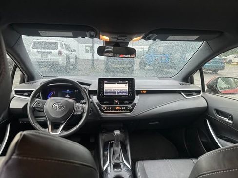 Used 2019 Toyota Corolla XSE FWD image 11