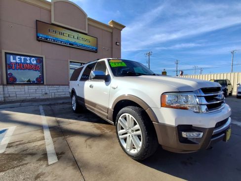 Used 2015 Ford Expedition EL King Ranch image 2