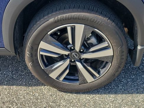 Certified 2023 Nissan Rogue SL FWD image 5