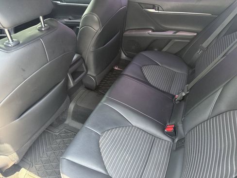 Used 2021 Toyota Camry SE FWD image 30