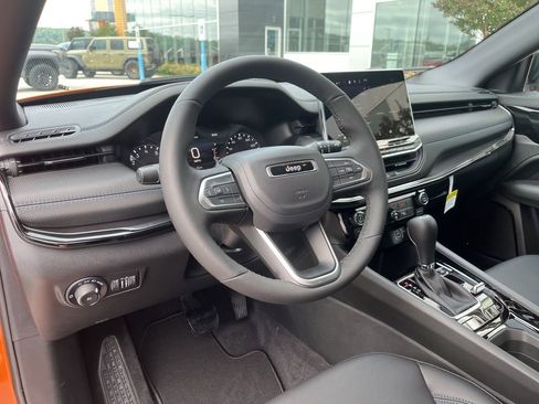 New 2026 Jeep Compass Latitude AWD/4WD image 6