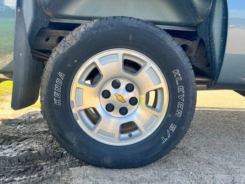Used 2010 Chevrolet Silverado 1500 LT w/ Power Pack Plus RWD image 9