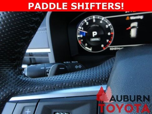 Used 2023 Mitsubishi Outlander SEL image 16
