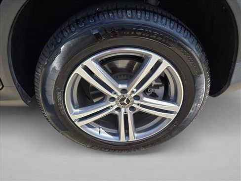 Certified 2021 Mercedes-Benz GLC 300 image 20