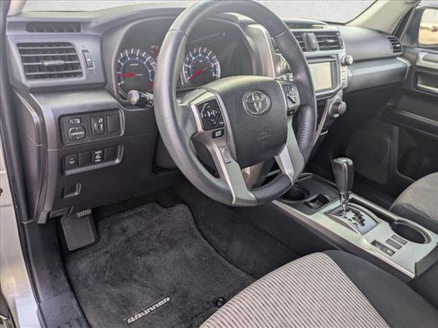 Used 2017 Toyota 4Runner SR5 image 9