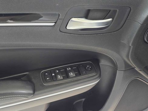 Used 2023 Chrysler 300 S RWD image 23