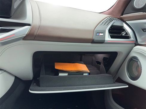 Used 2023 BMW XM image 30