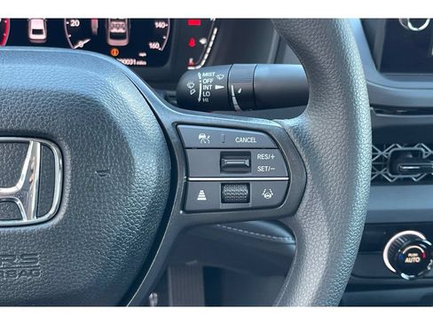 Used 2026 Honda Accord LX image 34
