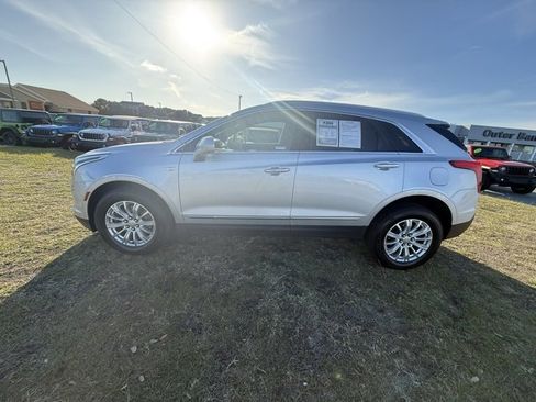 Used 2018 Cadillac XT5 FWD image 4