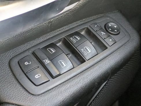 Used 2019 RAM 1500 Big Horn image 19