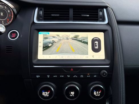 Used 2020 Jaguar E-PACE AWD/4WD image 12