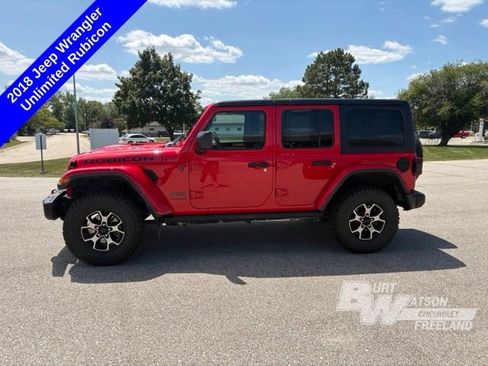Used 2018 Jeep Wrangler Unlimited Rubicon AWD/4WD image 3