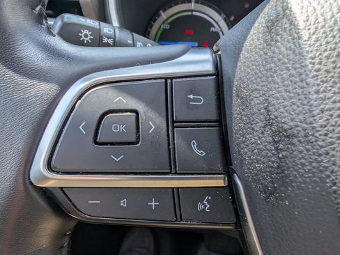 Used 2021 Toyota Highlander XLE AWD/4WD image 27