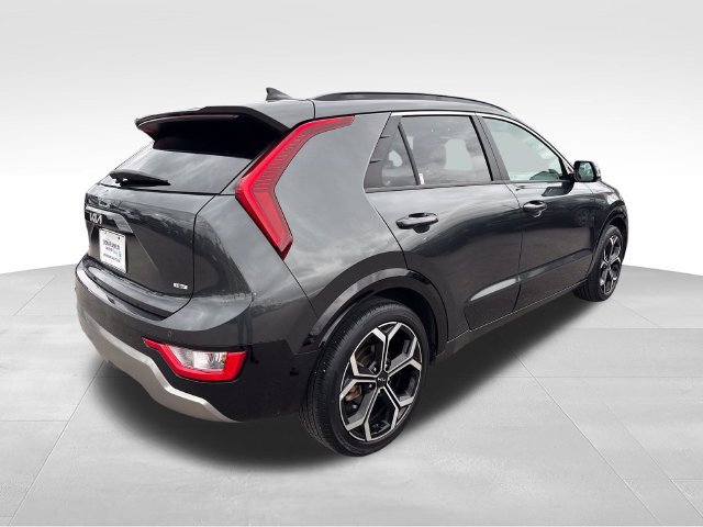 Used 2024 Kia Niro EX Touring FWD image 5