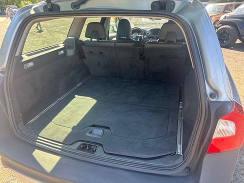Used 2013 Volvo XC70 T6 AWD/4WD image 41