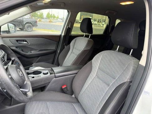 Used 2023 Nissan Rogue SV AWD/4WD image 8