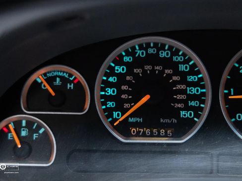 Used 1994 Ford Mustang GT RWD image 8
