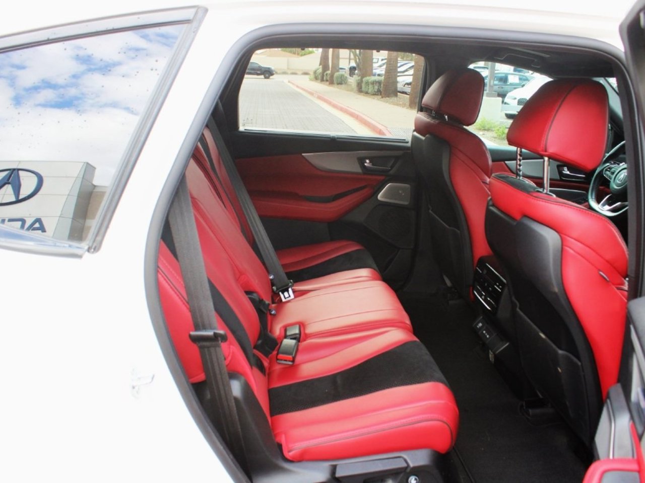Used 2025 Acura MDX A-Spec AWD/4WD image 13