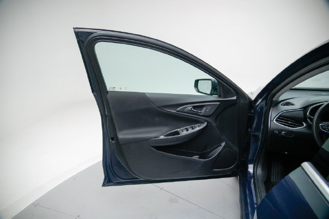 Used 2025 Chevrolet Malibu LT FWD image 23