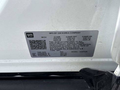 Used 2025 Buick Encore GX Sport Touring w/ Comfort Package AWD/4WD image 33