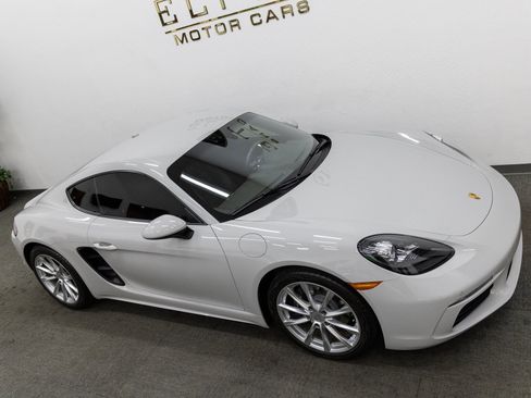 Used 2019 Porsche 718 Cayman image 21