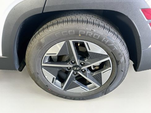 Used 2025 Hyundai Tucson SEL AWD/4WD image 11