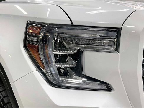 Used 2019 GMC Sierra 1500 AT4 w/ AT4 Premium Package image 13