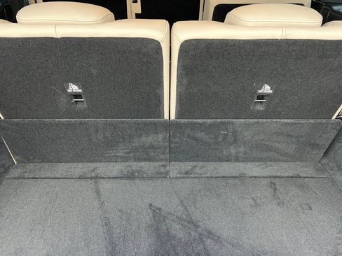 New 2026 Mercedes-Benz GLS 580 4MATIC image 30