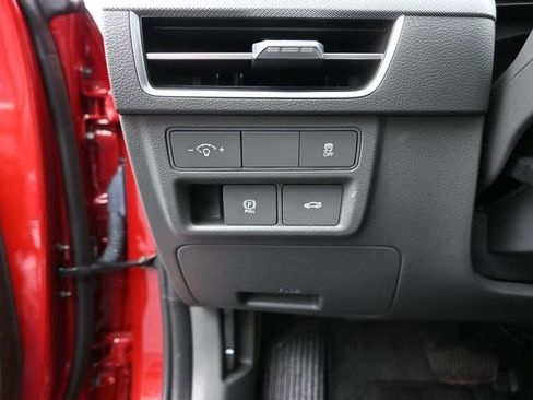 Used 2025 Hyundai Sonata SEL AWD/4WD image 16