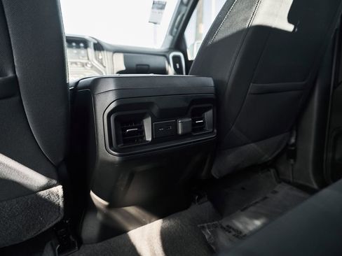 Used 2022 Chevrolet Silverado 1500 RST w/ Z71 Off-Road Package AWD/4WD image 21