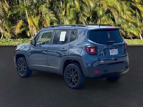 Used 2023 Jeep Renegade Altitude AWD/4WD image 8